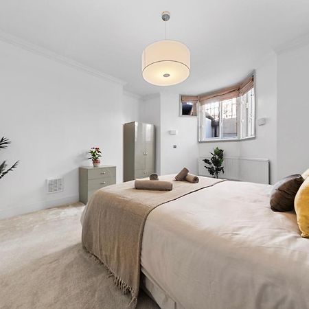 Apartamento Harrods 2 Bed Lux Flat W/Patio Londres Exterior foto